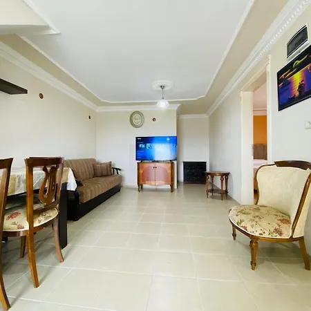 Kusadasi'nda Ozel Havuzlu Efes * Кушадасы